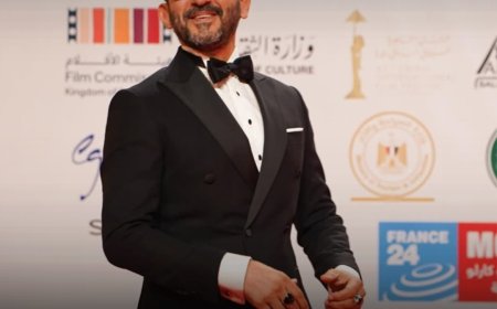 Ahmed Helmy Narrates Holographic Pyramid Tour at the Grand Egyptian Museum